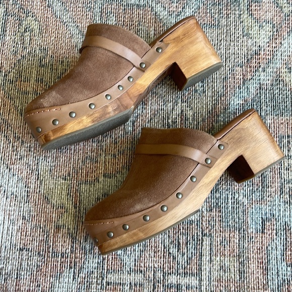 Free People Calabasas Clog in Brown Suede - Picture 7 of 8